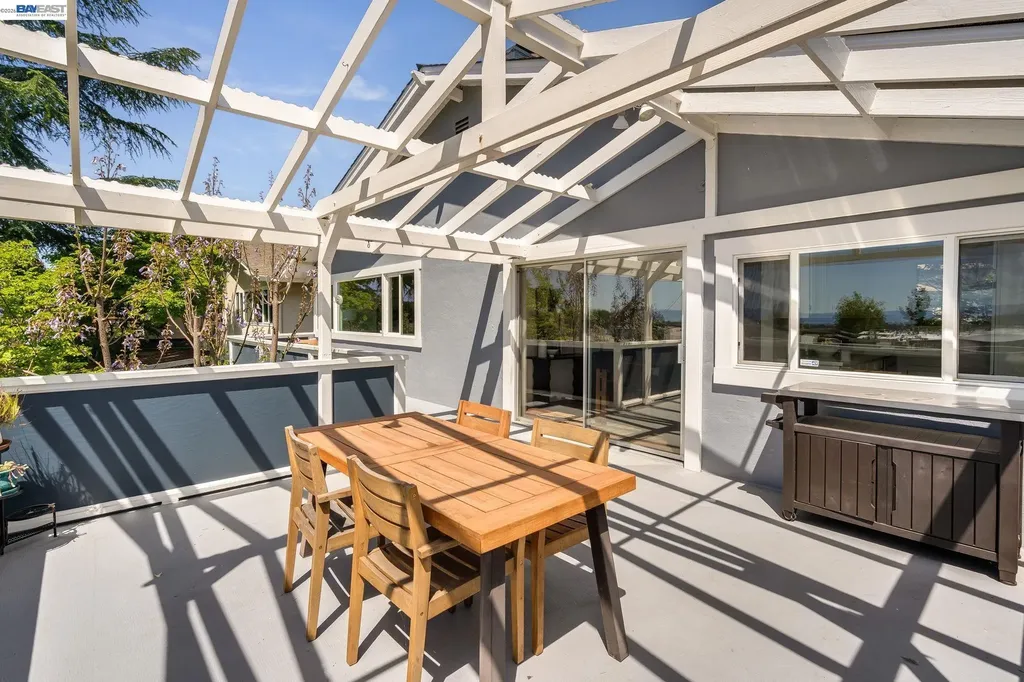 5265 Winifred Drive Castro Valley CA 94546