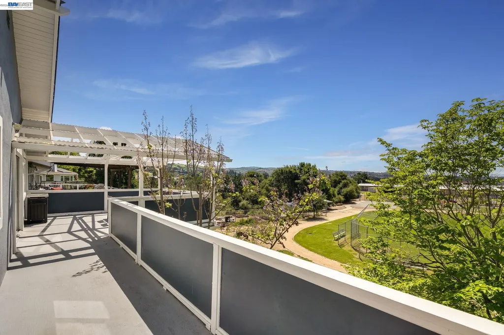 5265 Winifred Drive Castro Valley CA 94546
