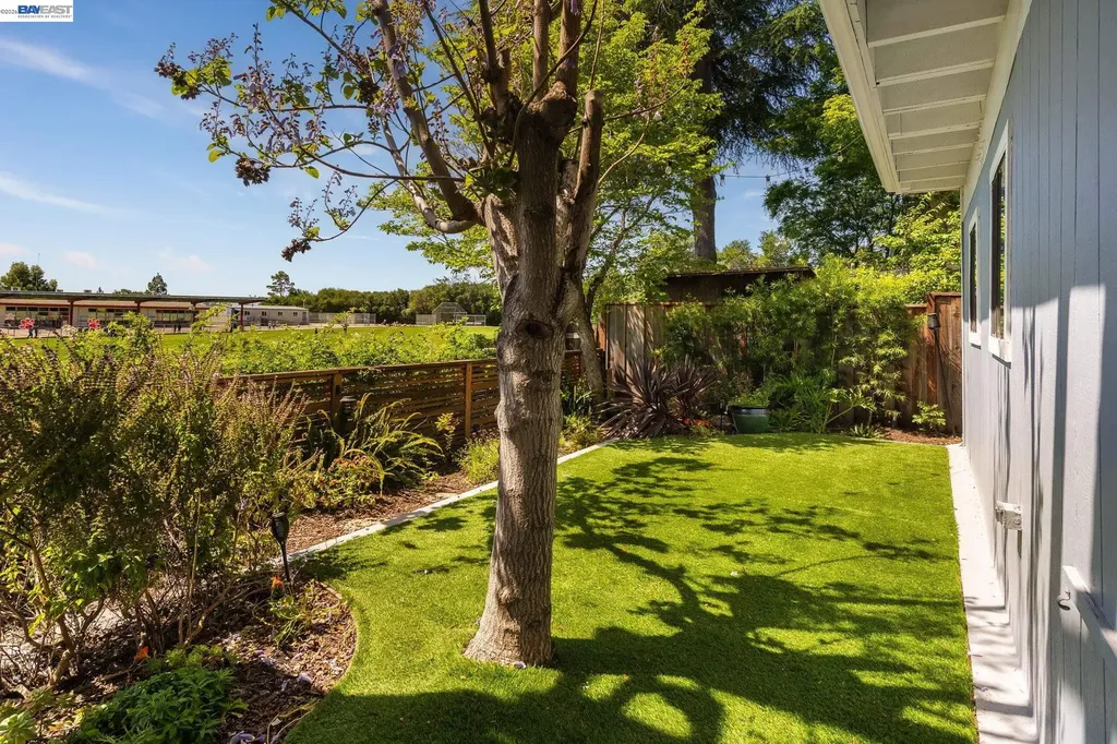 5265 Winifred Drive Castro Valley CA 94546