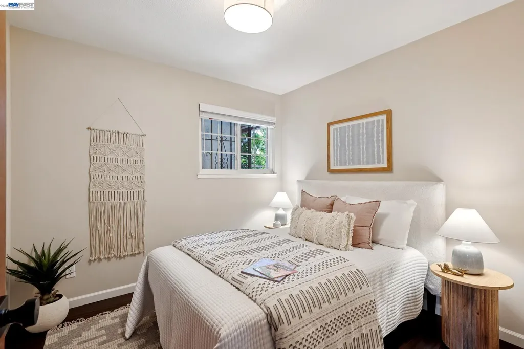 328 Sand Beach Road Alameda CA 94501