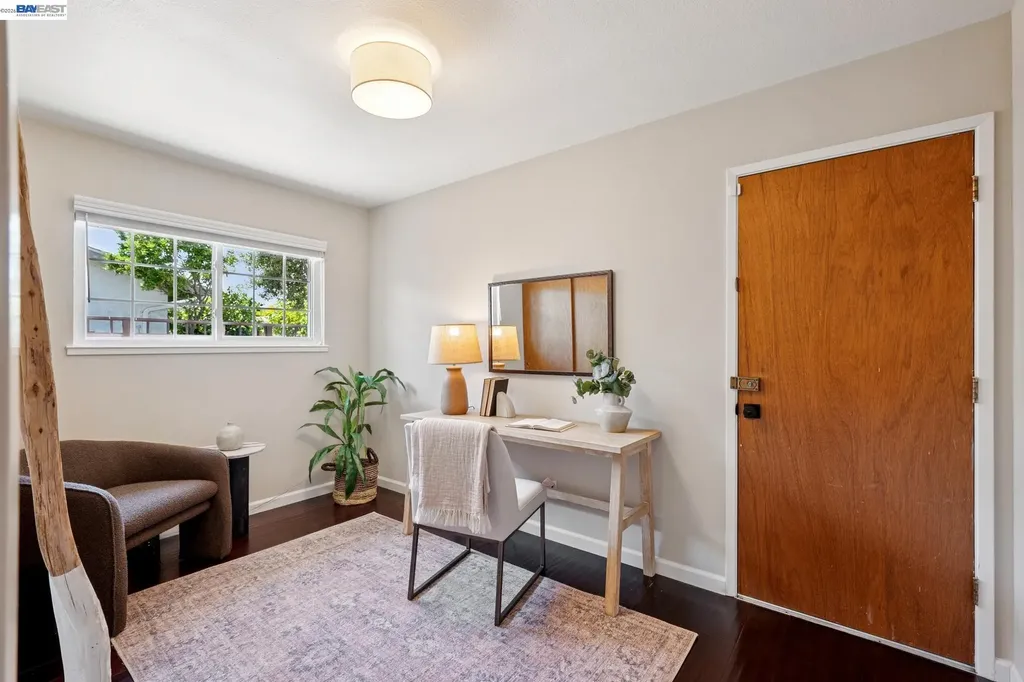 328 Sand Beach Road Alameda CA 94501
