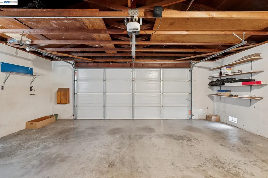 328 Sand Beach Road Alameda CA 94501