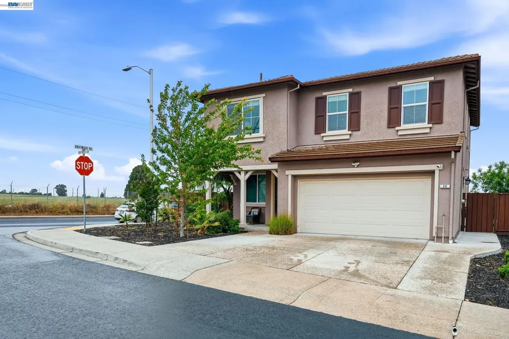 98 Driftwood Circle Bay Point CA 94565