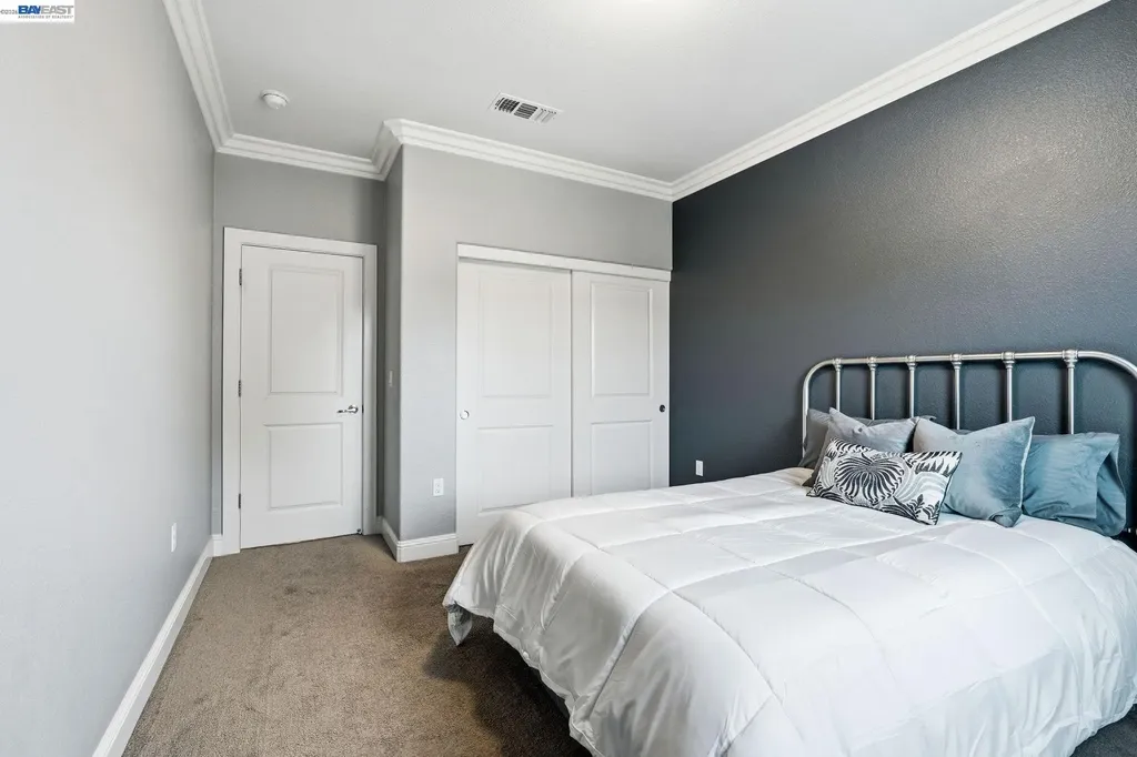98 Driftwood Circle Bay Point CA 94565