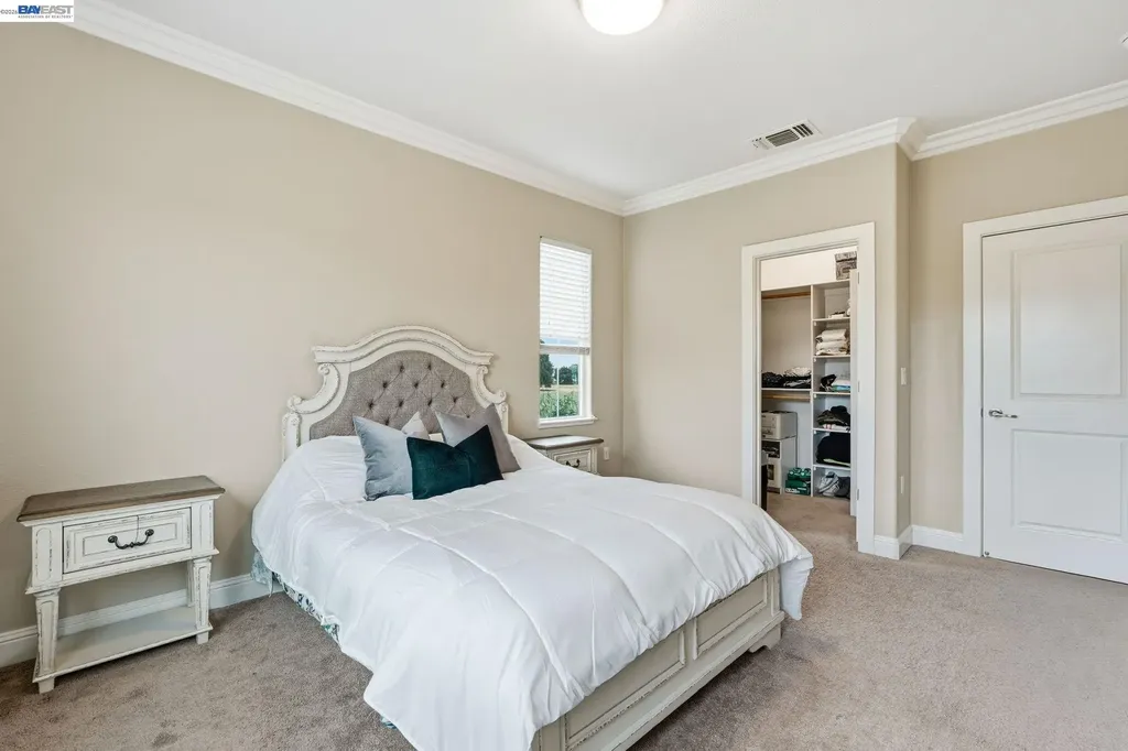 98 Driftwood Circle Bay Point CA 94565