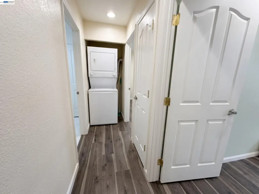 29599 Vanderbilt Street Hayward CA 94544