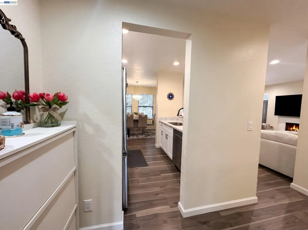 29599 Vanderbilt Street Hayward CA 94544