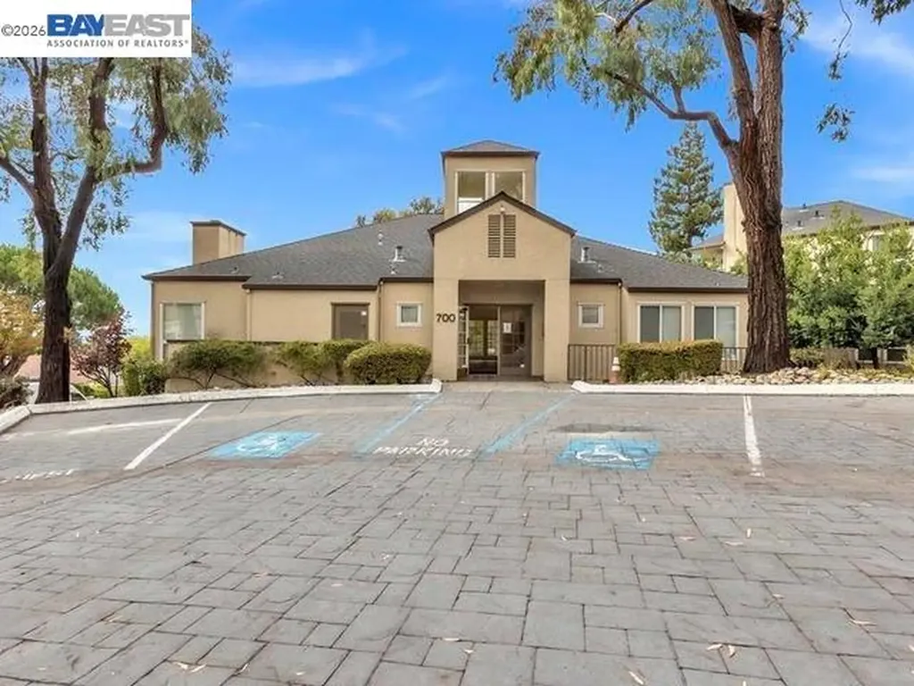 29599 Vanderbilt Street Hayward CA 94544