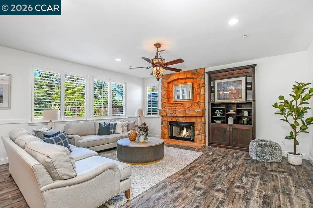 2052 Great Meadow Court Brentwood CA 94513