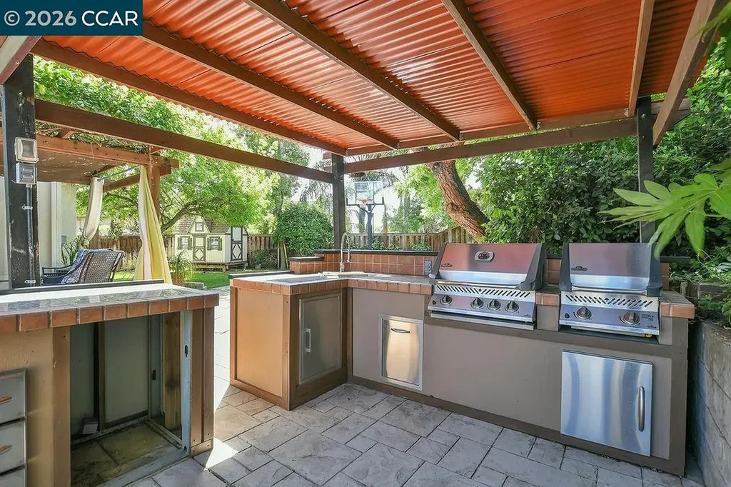 2052 Great Meadow Court Brentwood CA 94513