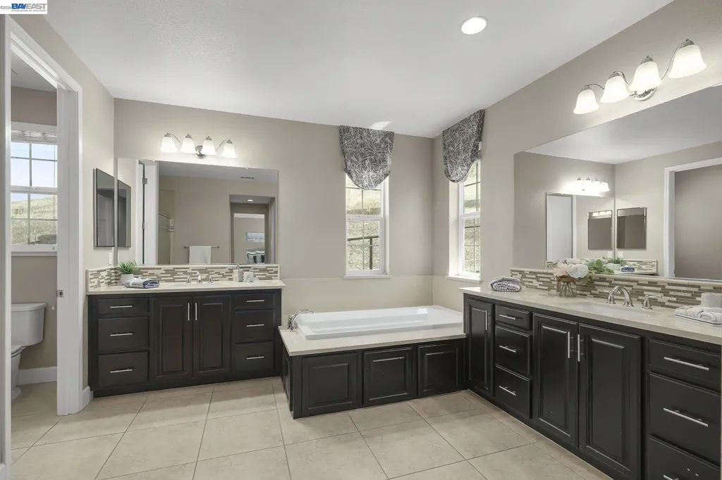 4951 Campanille Court Dublin CA 94568