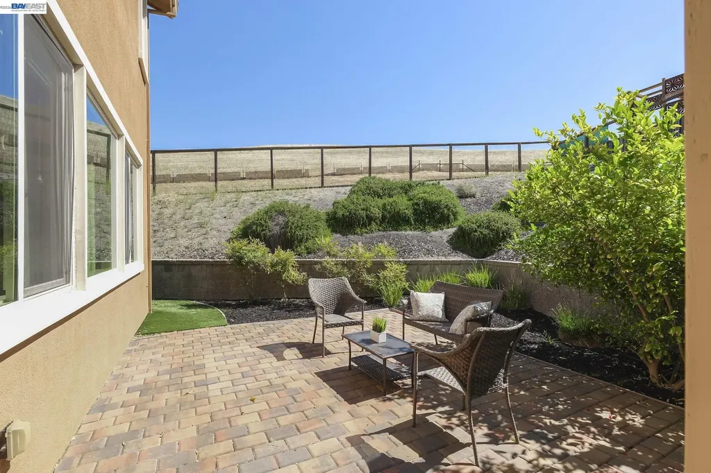 4951 Campanille Court Dublin CA 94568