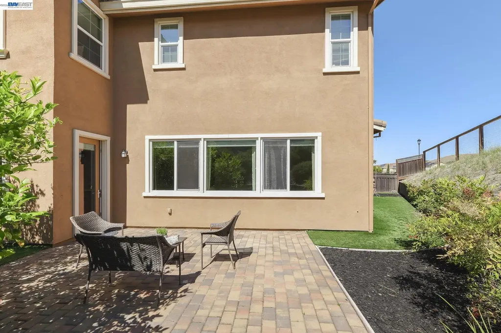4951 Campanille Court Dublin CA 94568