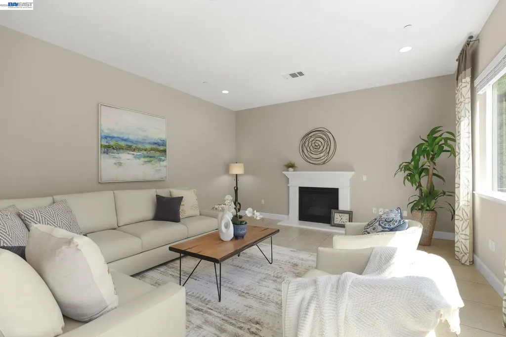 4951 Campanille Court Dublin CA 94568