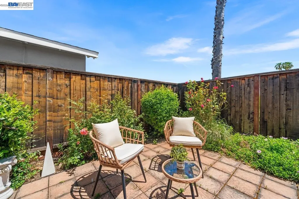 2375 Goldcrest Circle Pleasanton CA 94566