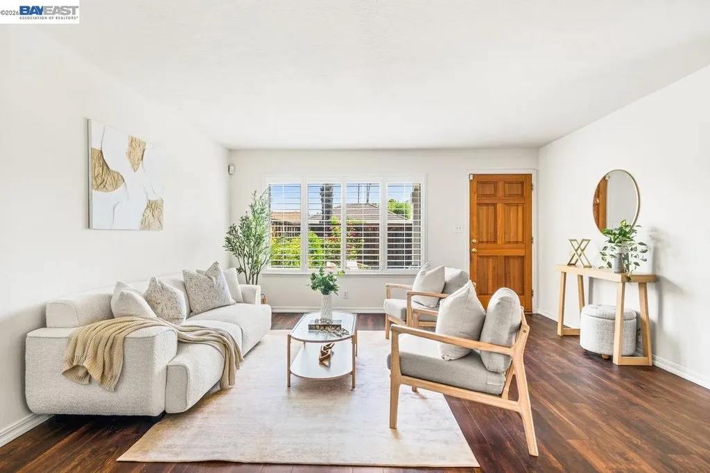 2375 Goldcrest Circle Pleasanton CA 94566