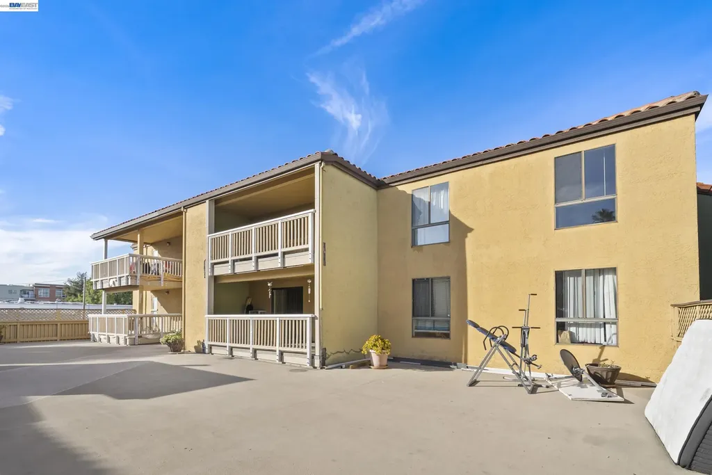 16006 14th Street Ashland CA 94578
