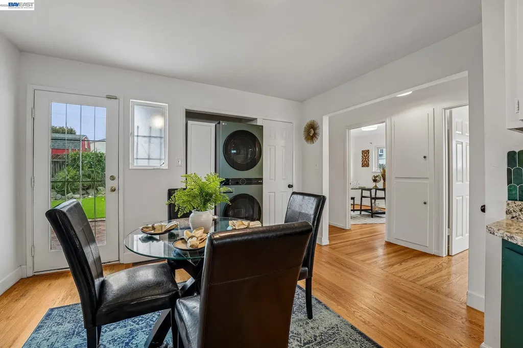24815 Townsend Avenue Hayward CA 94544