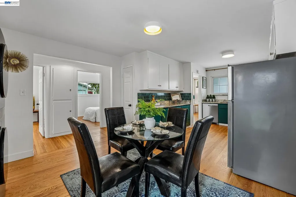 24815 Townsend Avenue Hayward CA 94544