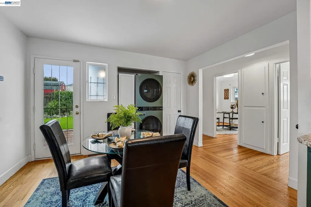 24815 Townsend Avenue Hayward CA 94544
