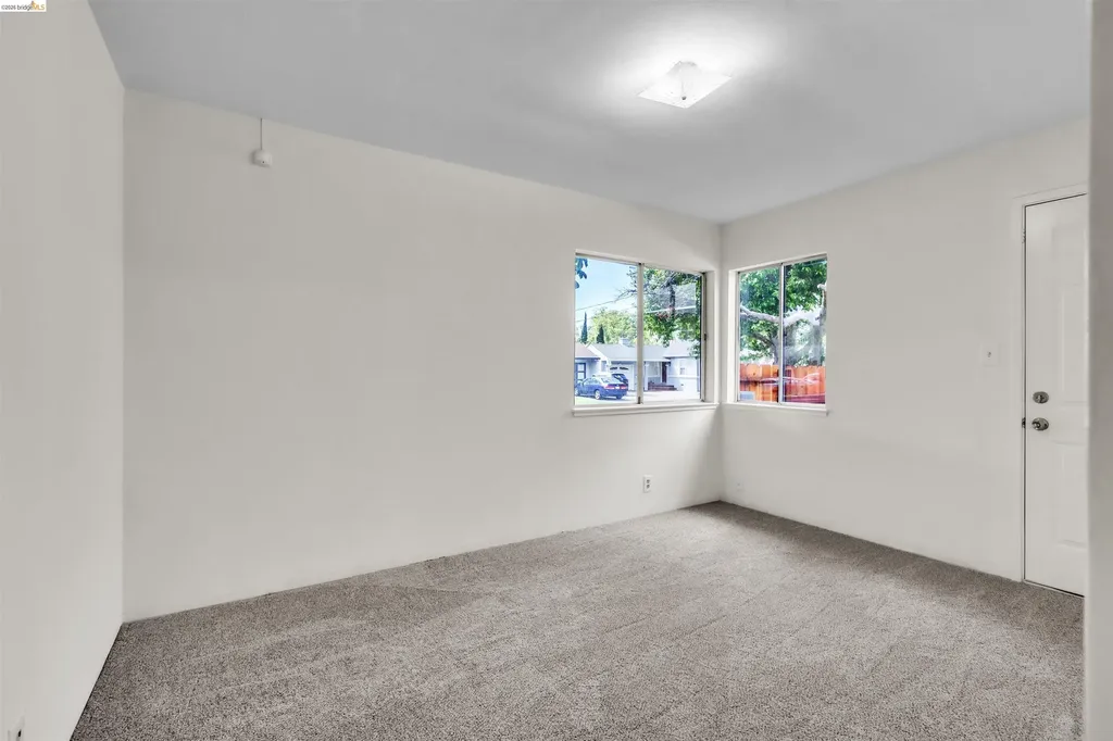 621 Paseo Del Rio San Lorenzo CA 94580