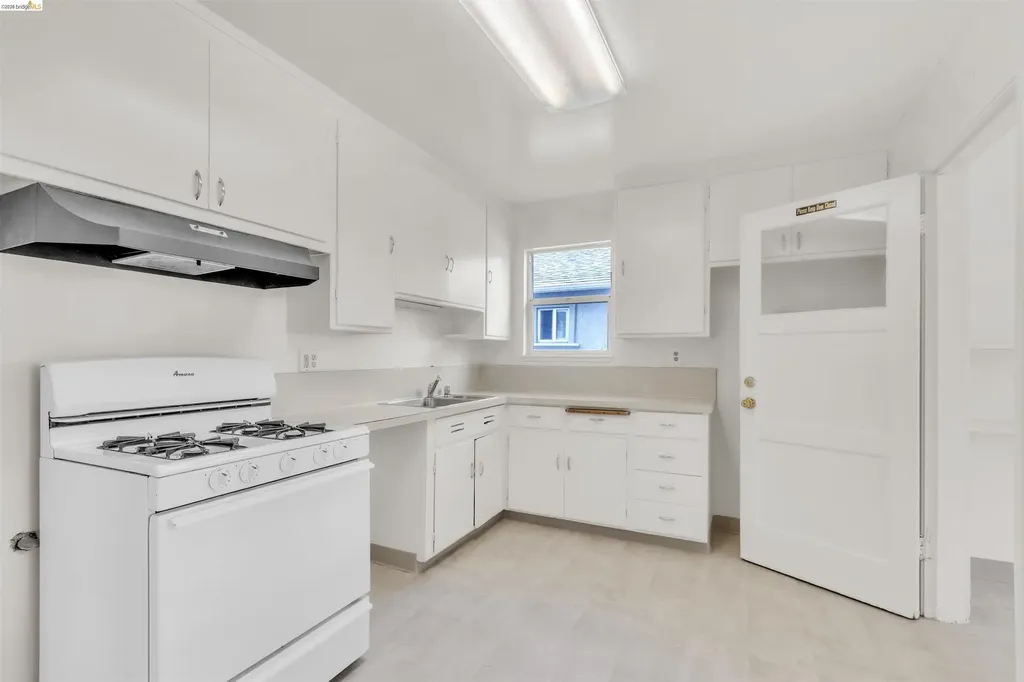 621 Paseo Del Rio San Lorenzo CA 94580