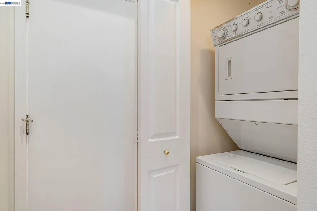 4251 Lucero Court Pleasanton CA 94588