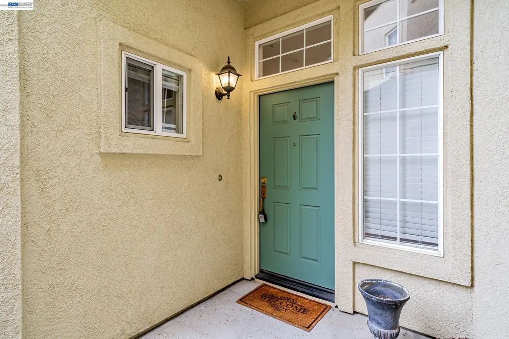 4251 Lucero Court Pleasanton CA 94588