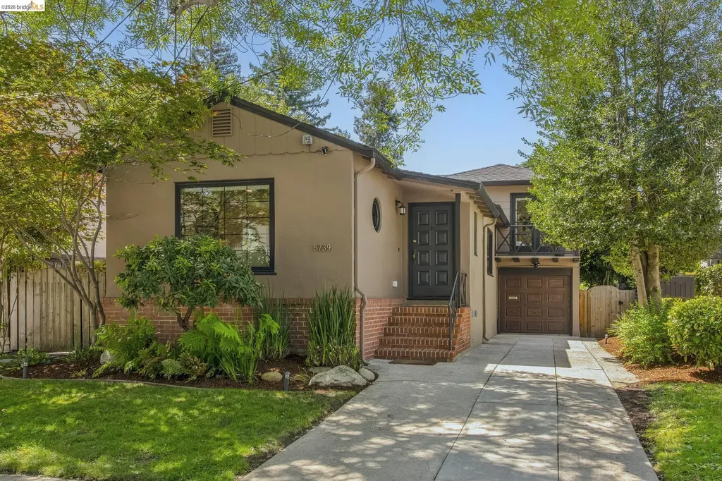 5739 Presley Way Oakland CA 94618