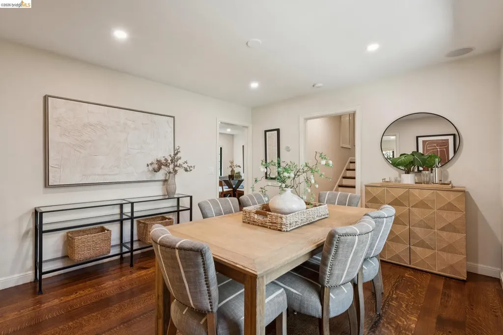 5739 Presley Way Oakland CA 94618
