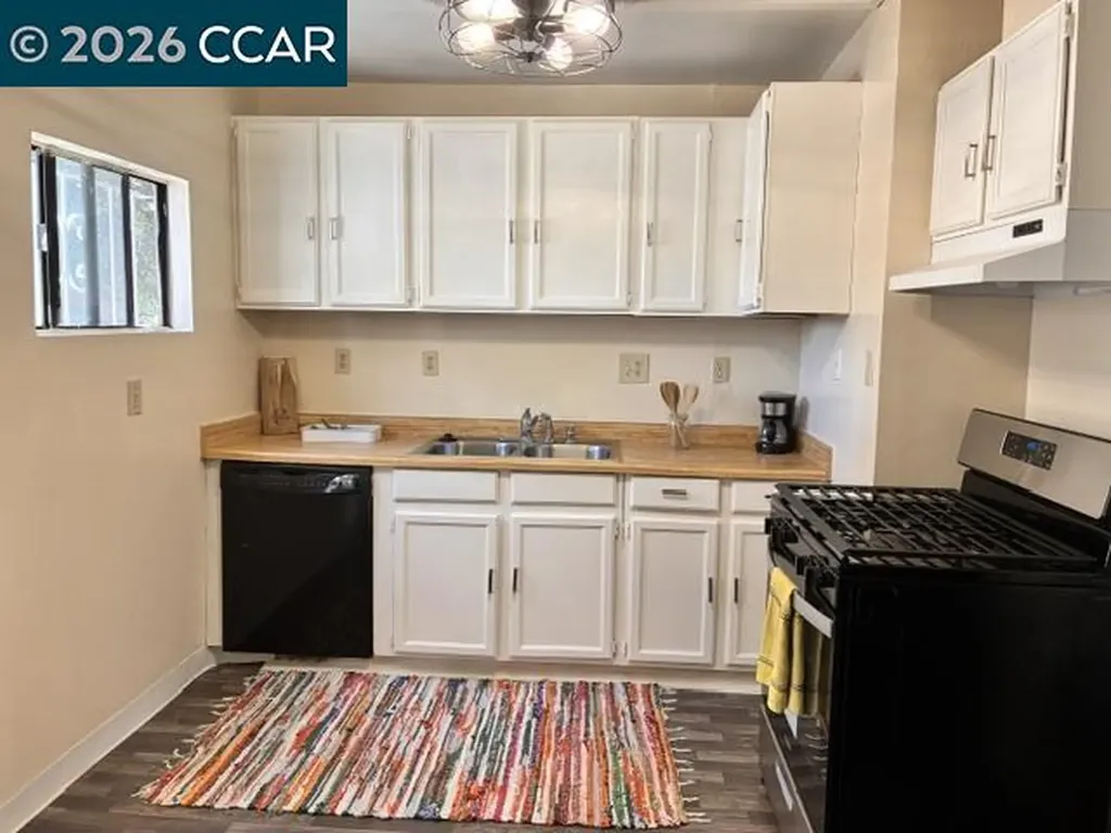 1924 Marin Street Vallejo CA 94590