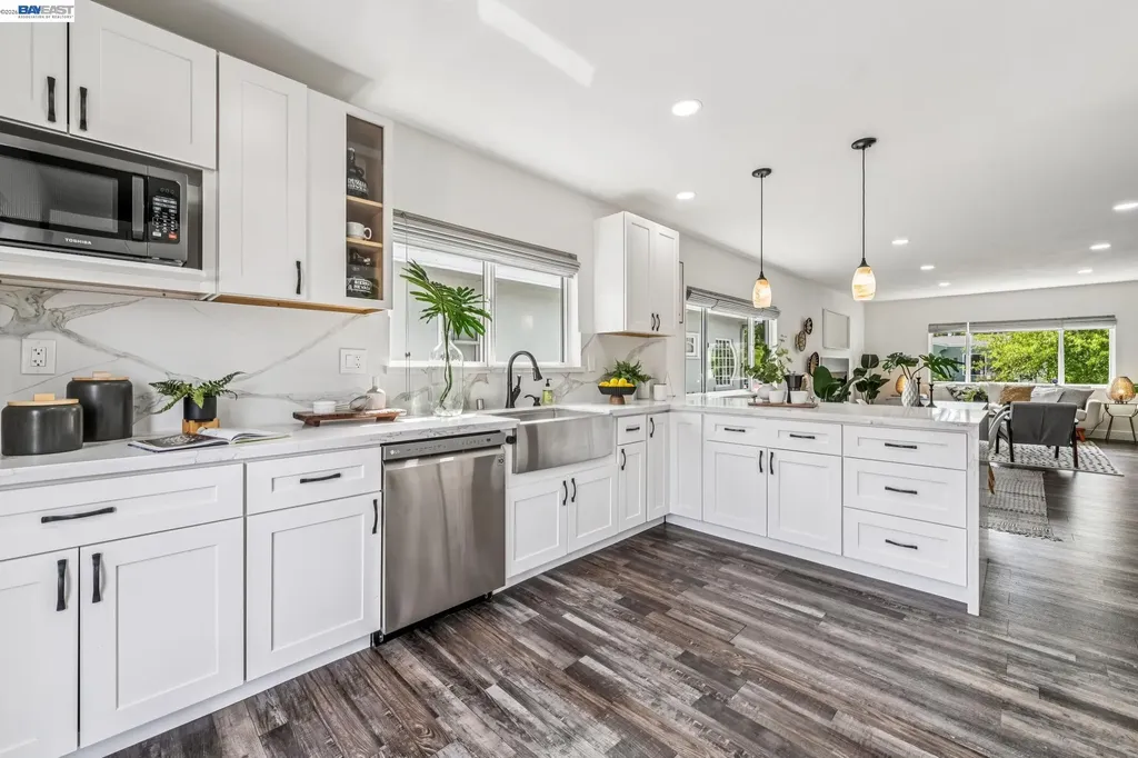 1539 Blake Street Berkeley CA 94703