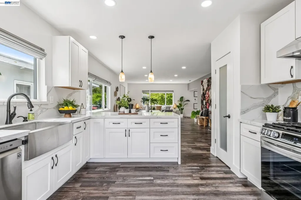1539 Blake Street Berkeley CA 94703