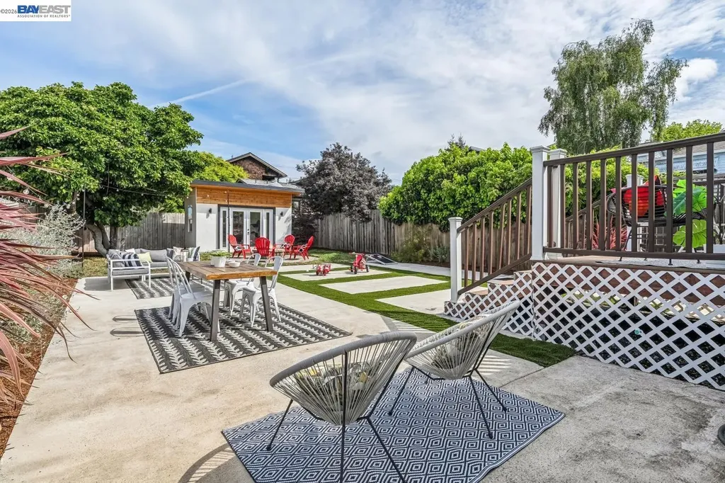 1539 Blake Street Berkeley CA 94703