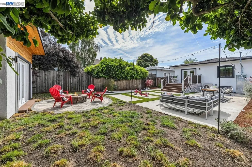 1539 Blake Street Berkeley CA 94703