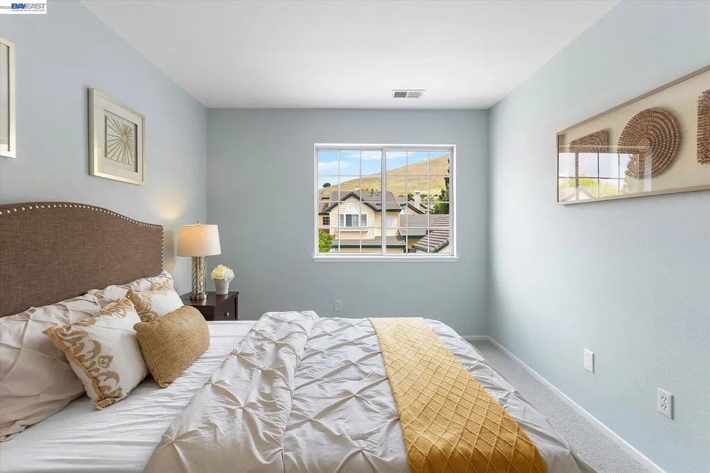1273 Shell Circle Clayton CA 94517