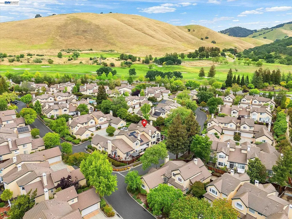 1273 Shell Circle Clayton CA 94517