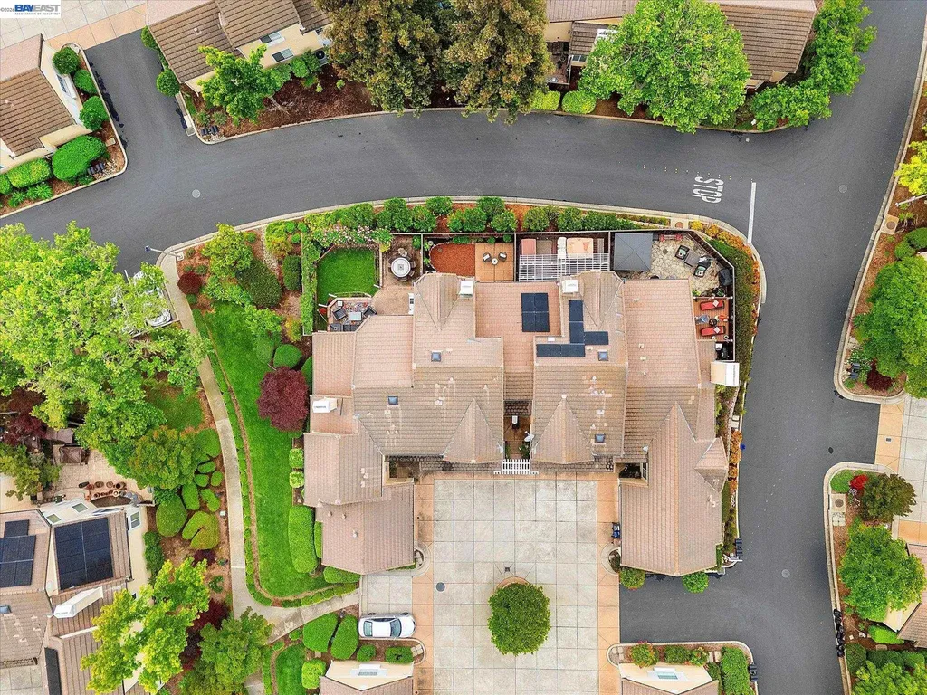 1273 Shell Circle Clayton CA 94517