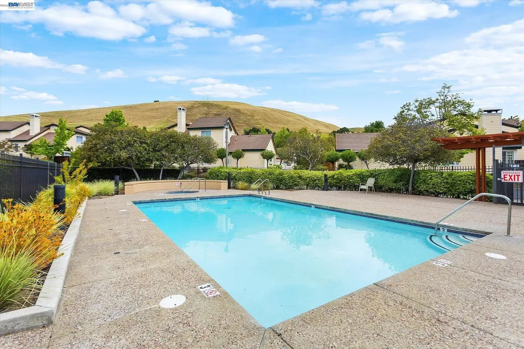 1273 Shell Circle Clayton CA 94517