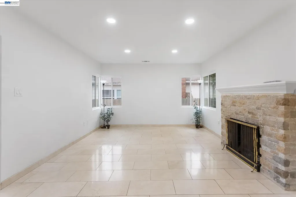 2930 Knoll Drive Concord CA 94520