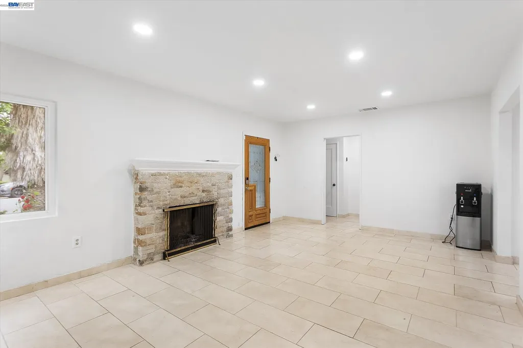 2930 Knoll Drive Concord CA 94520