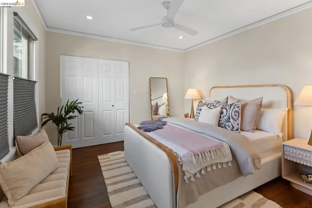 5960 Chabolyn Terrace Oakland CA 94618