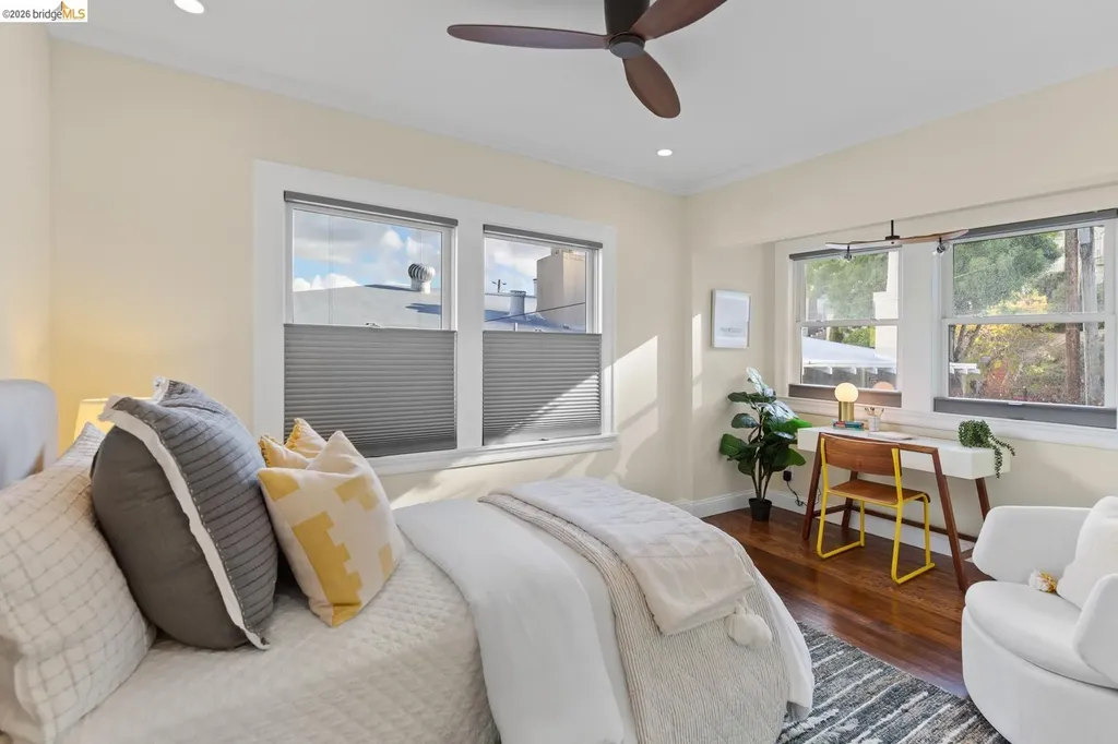 5960 Chabolyn Terrace Oakland CA 94618