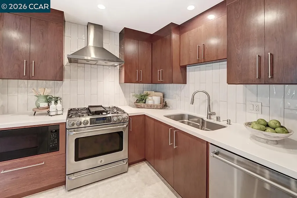 1345 Singingwood Court Walnut Creek CA 94595