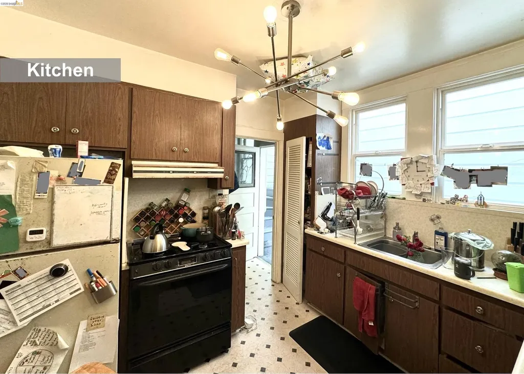 323 Lincoln Way San Francisco CA 94122