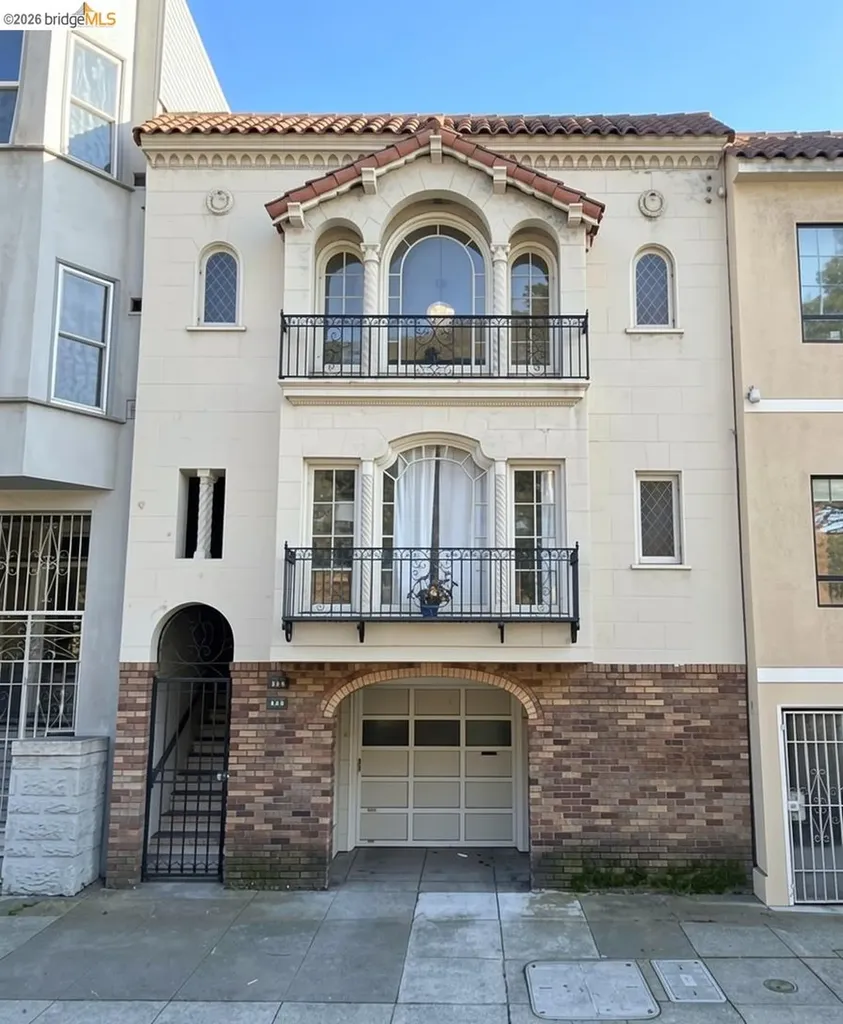 323 Lincoln Way San Francisco CA 94122