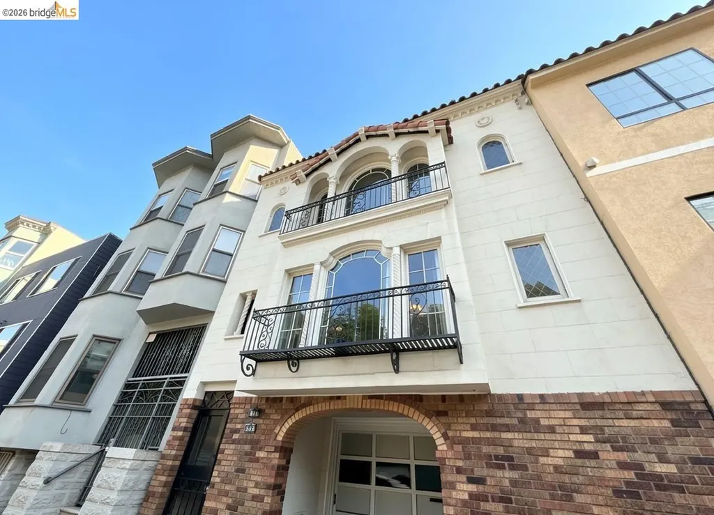 323 Lincoln Way San Francisco CA 94122