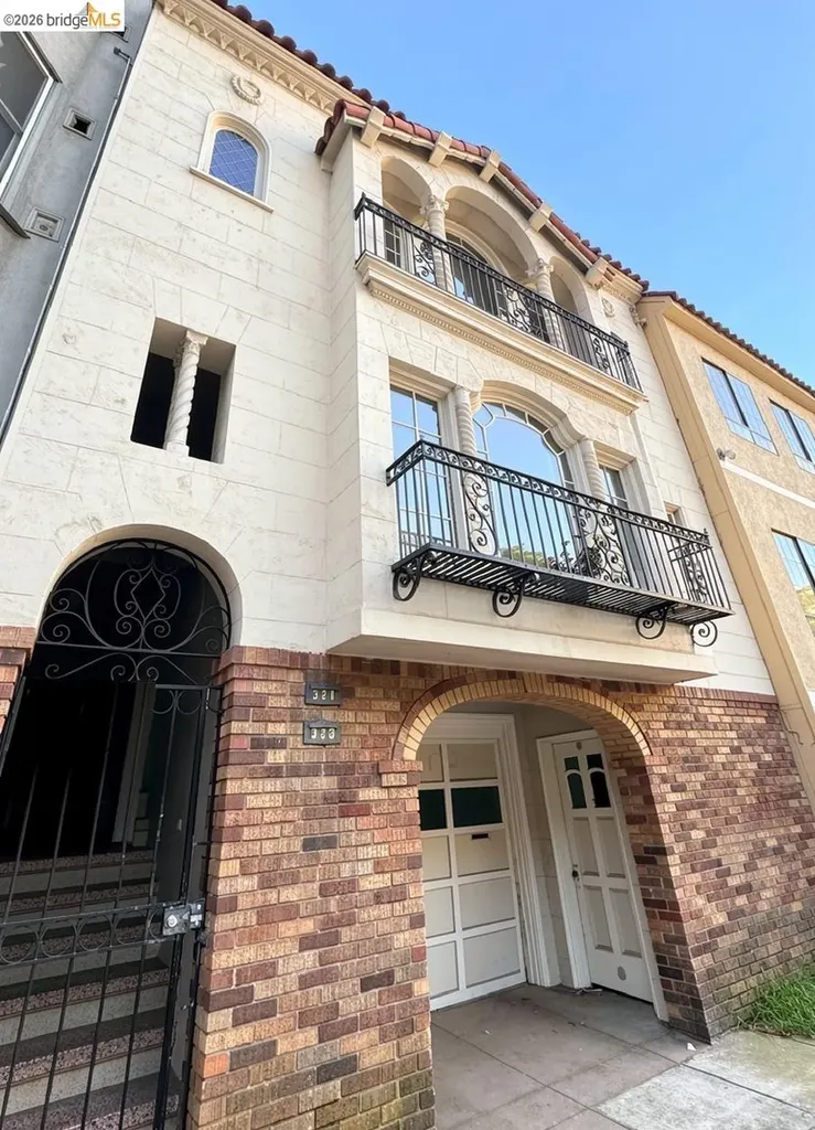 323 Lincoln Way San Francisco CA 94122
