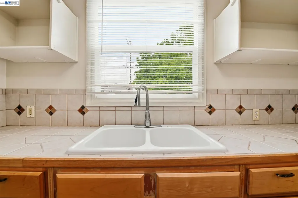 2329 Vestal Avenue Castro Valley CA 94546