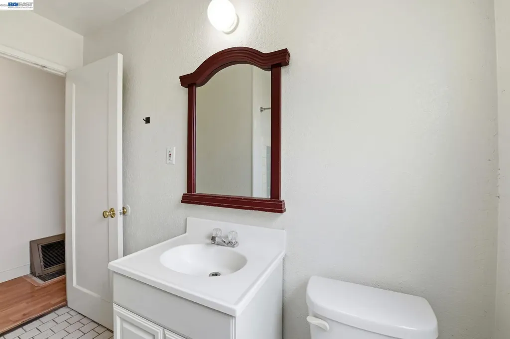 2329 Vestal Avenue Castro Valley CA 94546